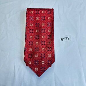 Hart Schaffer Marx neck tie